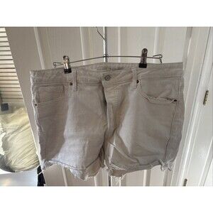 Old Navy Women's High Rise OG Straight Denim Jean Shorts 16 White Frayed Hem NEW
